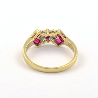 Rubinring aus 750 Gelbgold mit Brillant, nachhaltiger second hand Schmuck perfekt aufgearbeitet