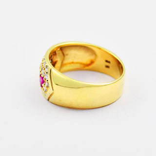Rubinring aus 585 Gelbgold mit Brillant, nachhaltiger second hand Schmuck perfekt aufgearbeitet