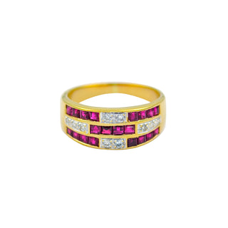 Rubinring aus 585 Gelbgold mit Brillant, nachhaltiger second hand Schmuck perfekt aufgearbeitet