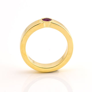 Rubinring aus 585 Gelbgold, nachhaltiger second hand Schmuck perfekt aufgearbeitet