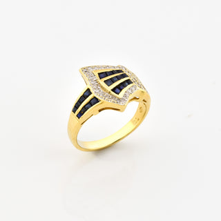 Saphirring aus 750 Gelbgold mit Brillant, nachhaltiger second hand Schmuck perfekt aufgearbeitet