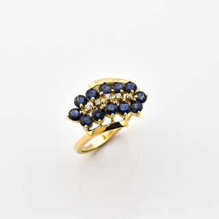 Saphirring aus 585 Gelbgold mit Brillant, nachhaltiger second hand Schmuck perfekt aufgearbeitet