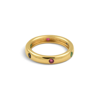 Saphirring aus 750 Gelbgold mit Rubin und Smaragd, nachhaltiger second-hand Schmuck perfekt aufgearbeitet