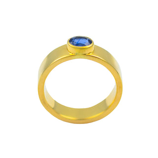 Saphirring aus 585 Gelbgold, nachhaltiger second hand Schmuck perfekt aufgearbeitet