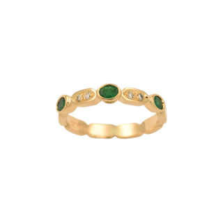 Smaragdring aus 750 Gelbgold mit Brillant, nachhaltiger second-hand Schmuck perfekt aufgearbeitet