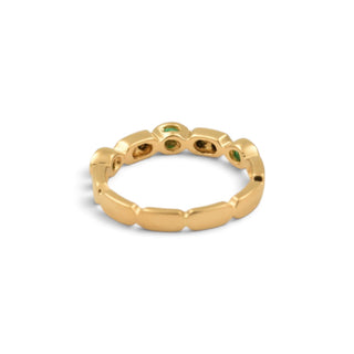 Smaragdring aus 750 Gelbgold mit Brillant, nachhaltiger second-hand Schmuck perfekt aufgearbeitet