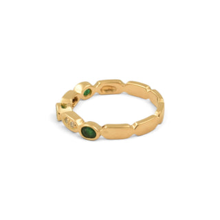Smaragdring aus 750 Gelbgold mit Brillant, nachhaltiger second-hand Schmuck perfekt aufgearbeitet