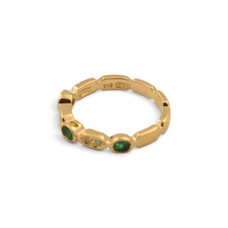 Smaragdring aus 750 Gelbgold mit Brillant, nachhaltiger second-hand Schmuck perfekt aufgearbeitet