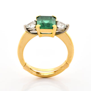 Smaragdring aus 750 Gelbgold mit Diamant, nachhaltiger second hand Schmuck perfekt aufgearbeitet