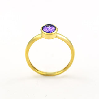 Ring aus 585 Gelbgold mit Tansanit, nachhaltiger second hand Schmuck perfekt aufgearbeitet