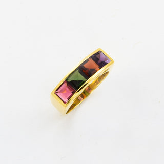 Ring aus 750 Gelbgold mit Turmalin, Granat und Amethyst, nachhaltiger second hand Schmuck perfekt aufgearbeitet