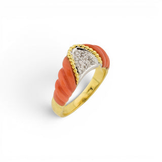 Korallenring aus 750 Gelb- und Weißgold mit Diamant, nachhaltiger second-hand Schmuck perfekt aufgearbeitet