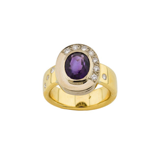 Ring aus 750 Gelb- und Weißgold mit Amethyst und Brillant, nachhaltiger second-hand Schmuck perfekt aufgearbeitet
