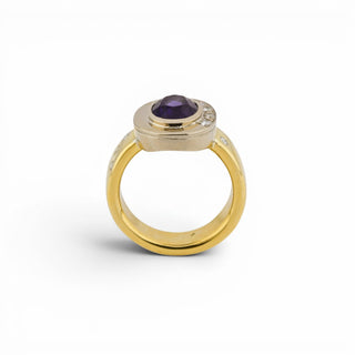 Ring aus 750 Gelb- und Weißgold mit Amethyst und Brillant, nachhaltiger second-hand Schmuck perfekt aufgearbeitet