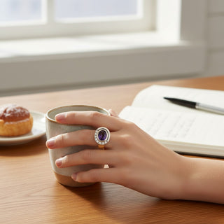 Ring aus 750 Gelb- und Weißgold mit Amethyst und Brillant, nachhaltiger second-hand Schmuck perfekt aufgearbeitet