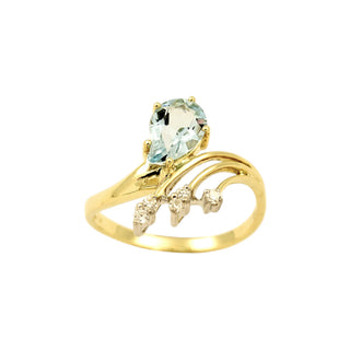 Ring aus 585 Gelb- und Weißgold mit Aquamarin und Brillant, nachhaltiger second-hand Schmuck perfekt aufgearbeitet
