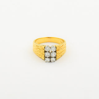 Ring aus 750 Gelb- und Weißgold mit Brillant, nachhaltiger second hand Schmuck perfekt aufgearbeitet