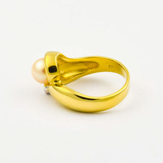 Perlenring aus 585 Gelb- und Weißgold mit Brillant, nachhaltiger second hand Schmuck perfekt aufgearbeitet