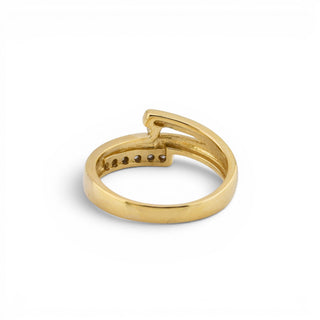 Brillantring aus 585 Gelb- und Weißgold mit Diamant, nachhaltiger second-hand Schmuck perfekt aufgearbeitet