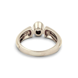 Brillantring aus 750 Gelb- und Weißgold, nachhaltiger second-hand Schmuck perfekt aufgearbeitet