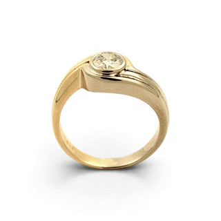 Brillantring aus 750 Gelb- und Weißgold, nachhaltiger second-hand Schmuck perfekt aufgearbeitet