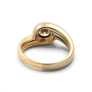 Brillantring aus 750 Gelb- und Weißgold, nachhaltiger second-hand Schmuck perfekt aufgearbeitet
