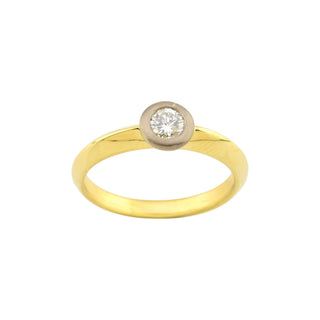 Brillantring aus 750 Gelb- und Weißgold, nachhaltiger second-hand Schmuck perfekt aufgearbeitet