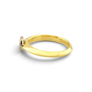 Brillantring aus 750 Gelb- und Weißgold, nachhaltiger second-hand Schmuck perfekt aufgearbeitet