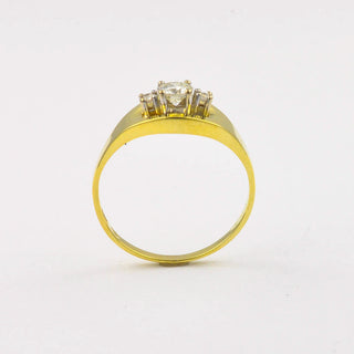 Ring aus 585 Gelb- und Weißgold mit Brillant und Diamant, hochwertiger second hand Schmuck perfekt aufgearbeitet