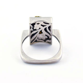 Ring aus 585 Gelb- und Weißgold mit Onyx, nachhaltiger second hand Schmuck perfekt aufgearbeitet