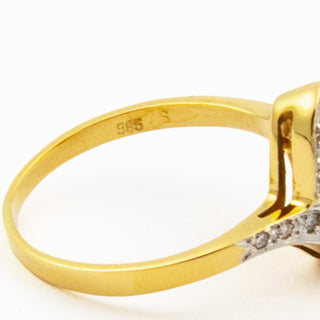 Ring aus 585 Gelb- und Weißgold mit Saphir und Brillant, nachhaltiger second hand Schmuck perfekt aufgearbeitet