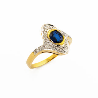 Ring aus 585 Gelb- und Weißgold mit Saphir und Brillant, nachhaltiger second hand Schmuck perfekt aufgearbeitet