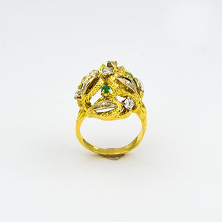 Ring aus 750 Gelb- und Weißgold mit Smaragd, Brillant und Diamant, nachhaltiger second hand Schmuck perfekt aufgearbeitet