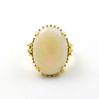 Ring aus 585 Gold mit Opal, nachhaltiger second hand Schmuck perfekt aufgearbeitet