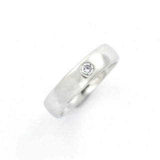 Brillantring aus 950 Platin, nachhaltiger second hand Schmuck perfekt aufgearbeitet