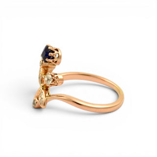 Saphirring aus 585 Roségold mit Brillant und Diamant, nachhaltiger second-hand Schmuck perfekt aufgearbeitet
