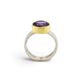 Ring aus 925 Silber/Gold mit Amethyst, nachhaltiger second-hand Schmuck perfekt aufgearbeitet