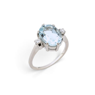Ring aus 585 Weißgold mit Aquamarin und Brillant, nachhaltiger second-hand Schmuck perfekt aufgearbeitet