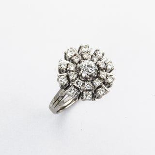 Ring aus 585 Weißgold mit Brillant, nachhaltiger second hand Schmuck perfekt aufgearbeitet