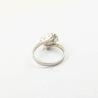 Perlenring aus 585 Weißgold mit Brillant, nachhaltiger second hand Schmuck perfekt aufgearbeitet
