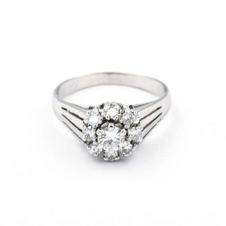 Brillantring aus 750 Weißgold, nachhaltiger second hand Schmuck perfekt aufgearbeitet