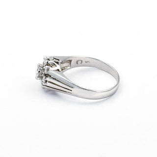 Brillantring aus 750 Weißgold, nachhaltiger second hand Schmuck perfekt aufgearbeitet