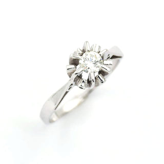 Brillantring aus 585 Weißgold, nachhaltiger second hand Schmuck perfekt aufgearbeitet