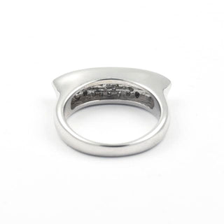 Brillantring aus 585 Weißgold, nachhaltiger second hand Schmuck perfekt aufgearbeitet