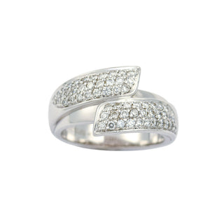 Brillantring aus 750 Weißgold, nachhaltiger second hand Schmuck perfekt aufgearbeitet