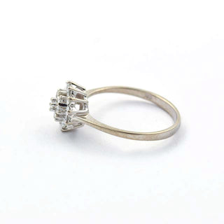 Brillantring aus 585 Weißgold, nachhaltiger second hand Schmuck perfekt aufgearbeitet