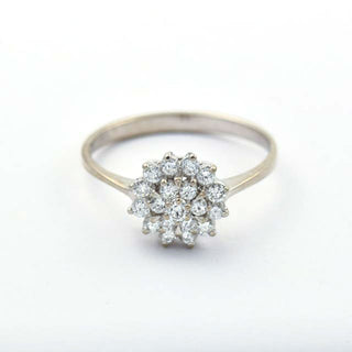 Brillantring aus 585 Weißgold, nachhaltiger second hand Schmuck perfekt aufgearbeitet