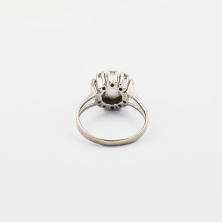 Perlenring aus 750 Weißgold mit Brillant, nachhaltiger second hand Schmuck perfekt aufgearbeitet