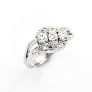 Brillantring aus 585 Weißgold mit Diamant, nachhaltiger second hand Schmuck perfekt aufgearbeitet