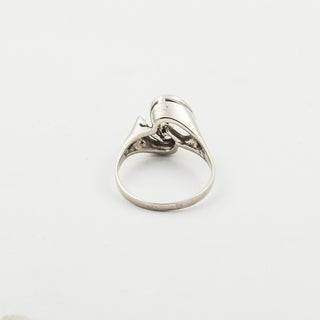 Ring aus 585 Weißgold mit Brillant und Diamant, nachhaltiger second hand Schmuck perfekt aufgearbeitet